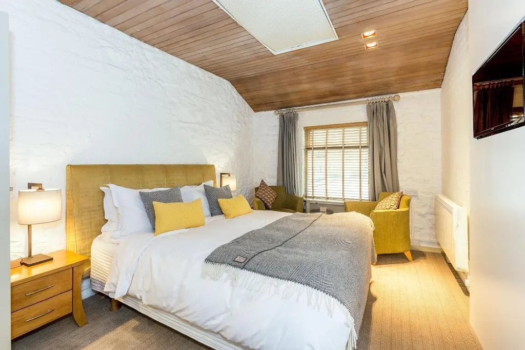Room, Number 31, Dublin