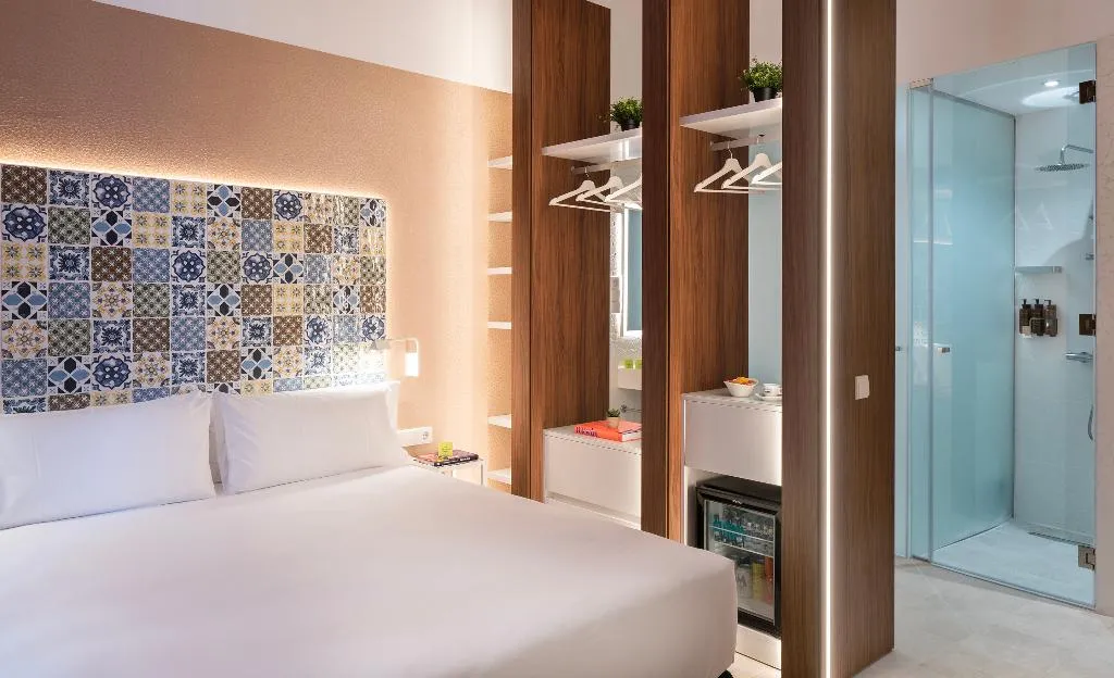 DOUBLE SINGLE USE STANDARD Room, Axel Hotel Valencia - Adults Only, Valencia