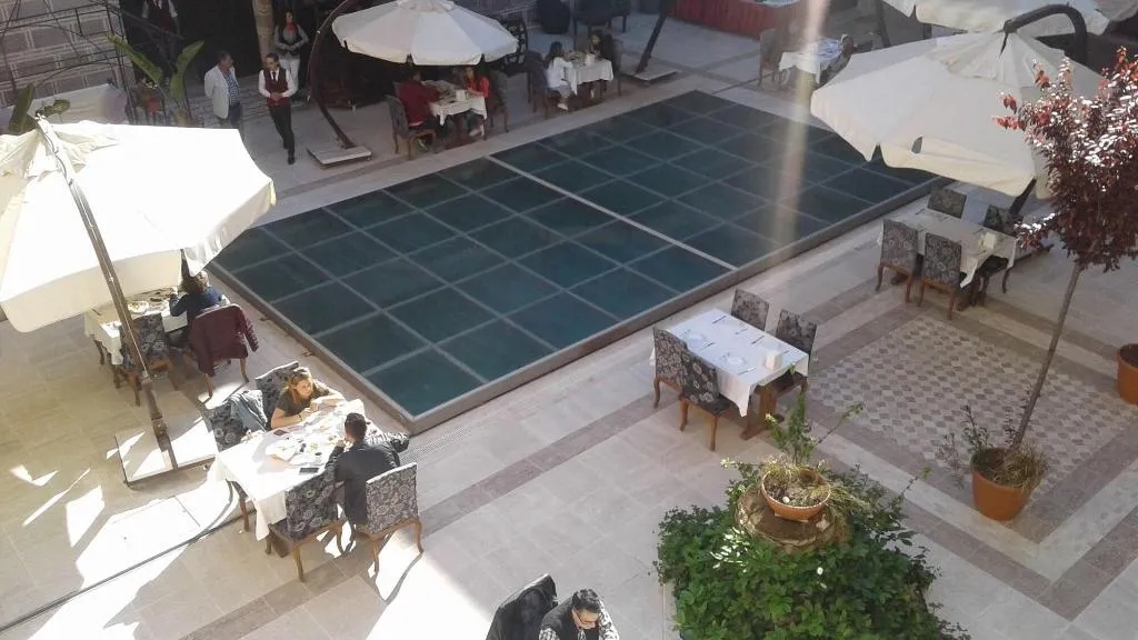 Restaurant, Cesme Kanuni Kervansaray, Izmir