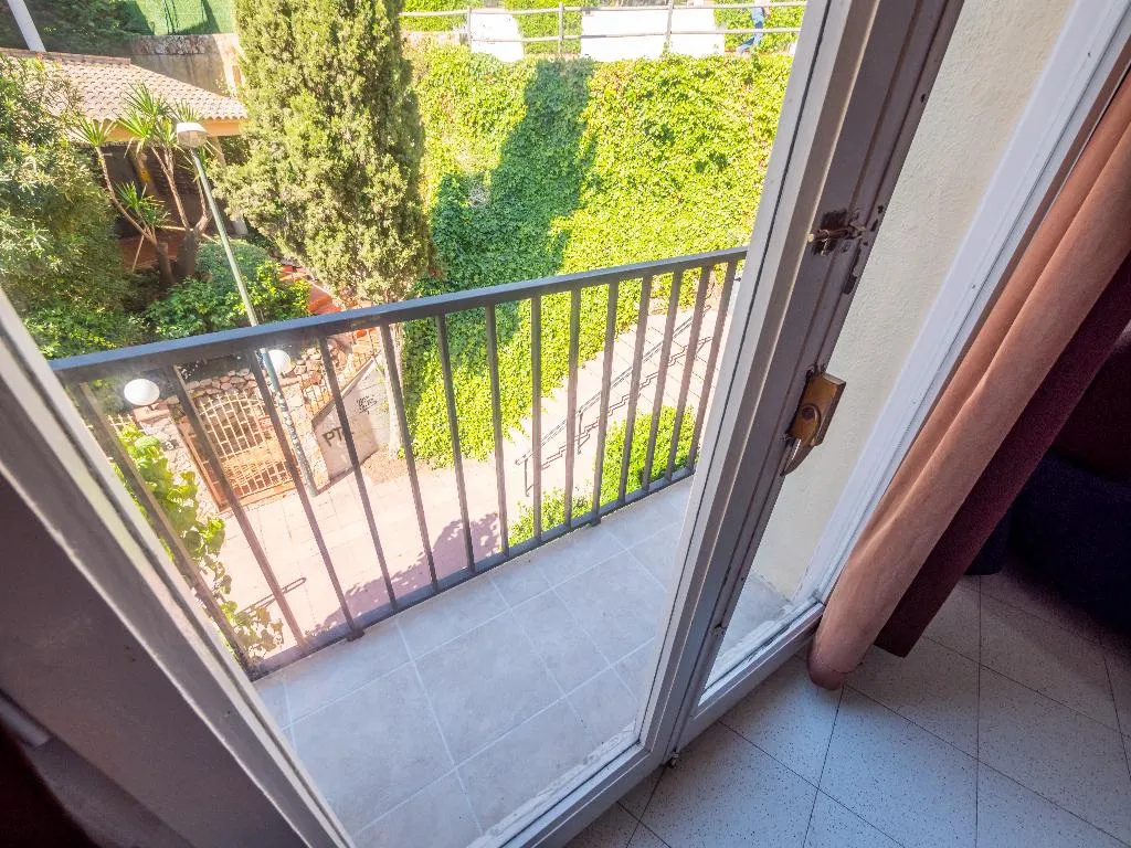 STUDIO CAPACITY 3 Room, Apartaments AR Monjardi, Costa Brava