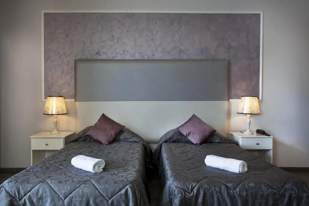 TWIN STANDARD Room, Sliema Marina Hotel, Malta