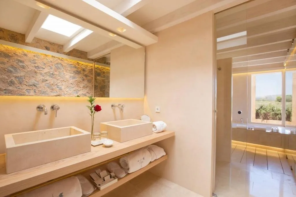 SUITE DELUXE Room, Can Simoneta, Majorca