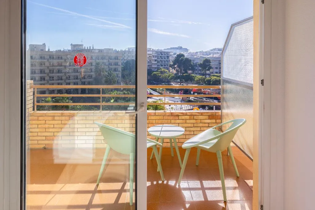TRIPLE POOL VIEW Room, Jaime I, Costa Dorada