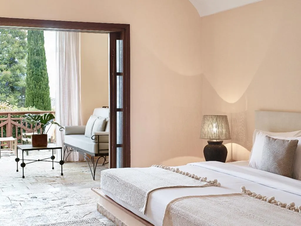 FAMILY ROOM STANDARD Room, Grecotel Daphnila Bay, Corfu