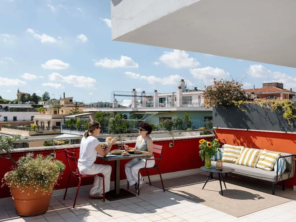 DOUBLE POOL VIEW Room, Mercure Roma Corso Trieste, Rome