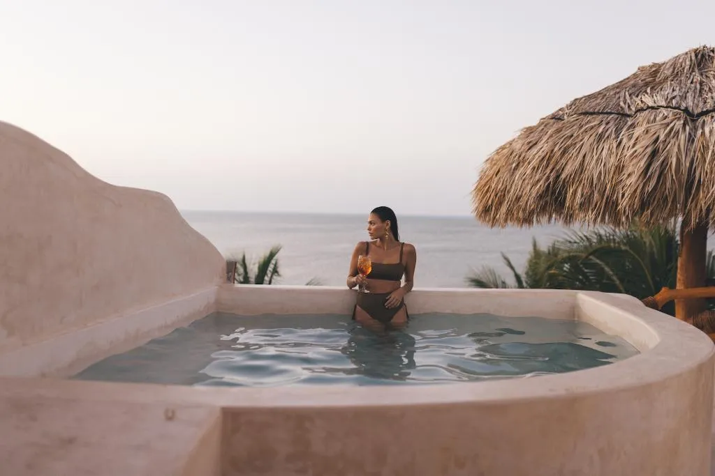 DOUBLE DELUXE ONE BED Room, Casa Las Tortugas Petit Beach Hotel & Spa, Cancun Area