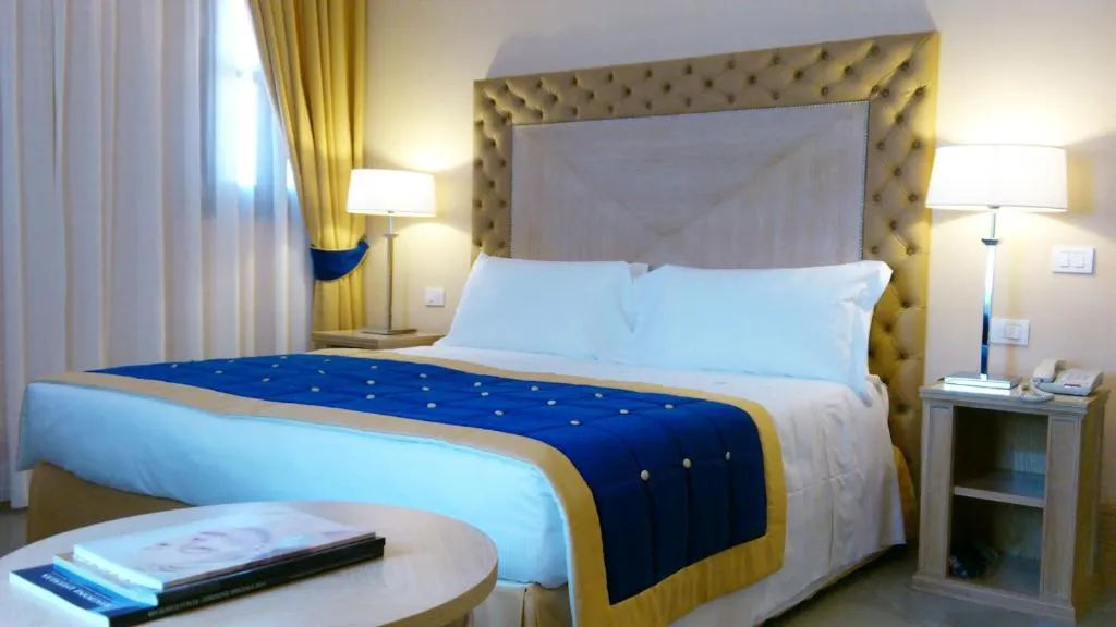 DOUBLE SUPERIOR Room, Villa Tolomei Hotel & Resort, Florence