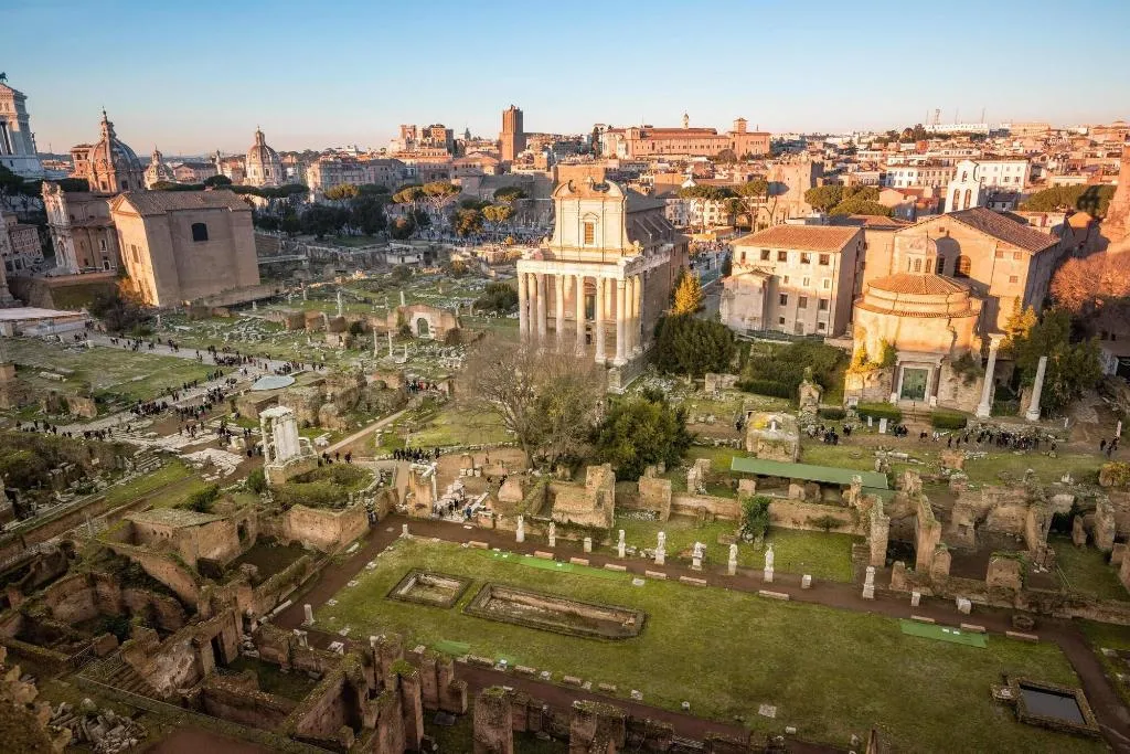 General view, Palazzo Medusa, Rome