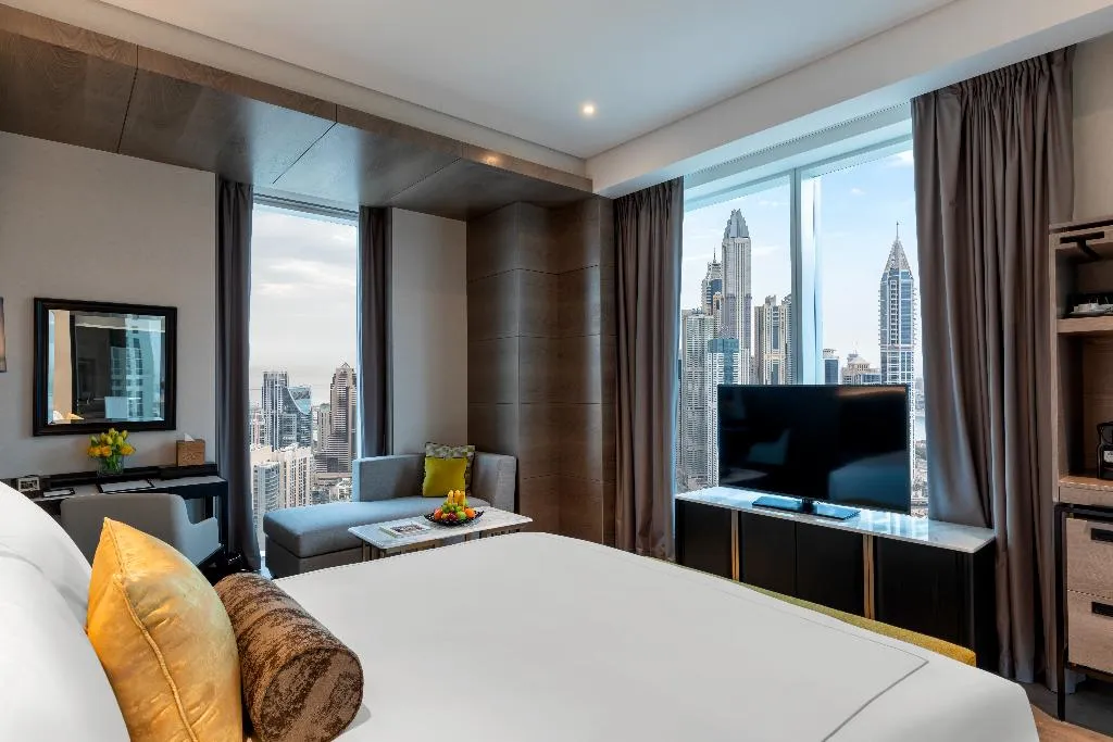 Room, Taj Jumeirah Lakes Towers Dubai, Dubai