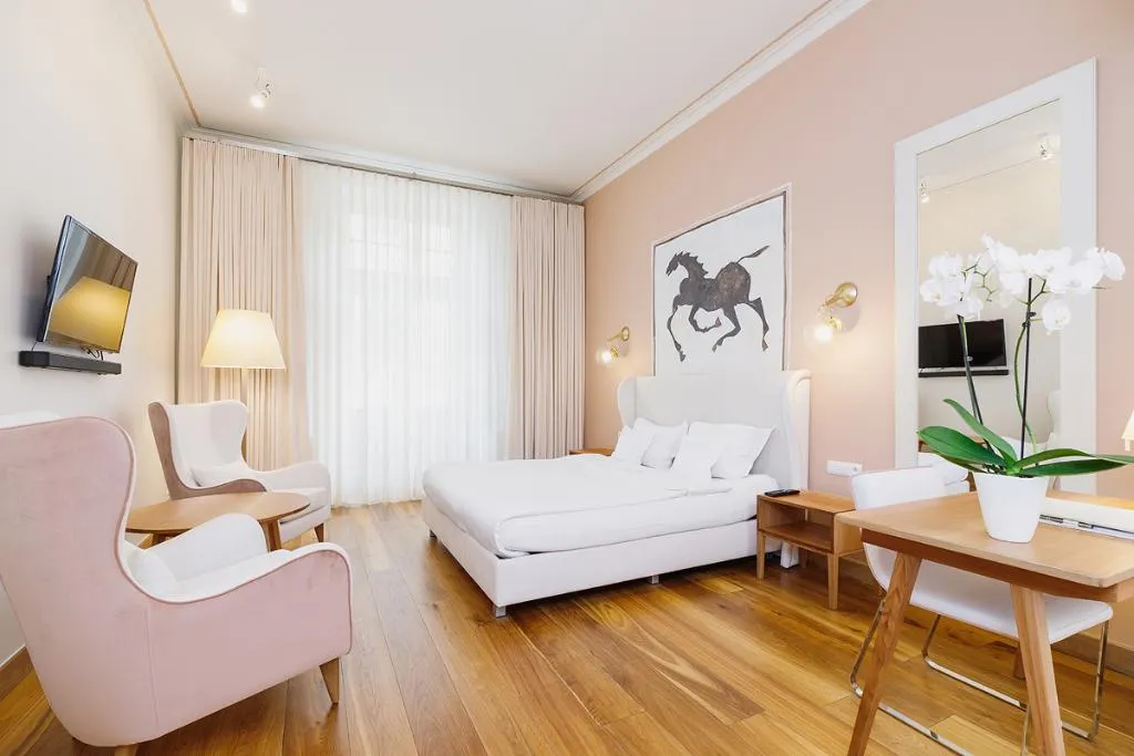 STUDIO EXECUTIVE Room, Bracka 6 Apartments, Krakow