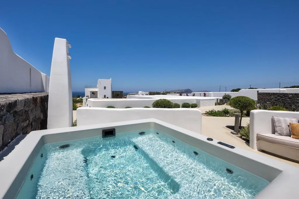 Room, La Ponta Villas, Santorini