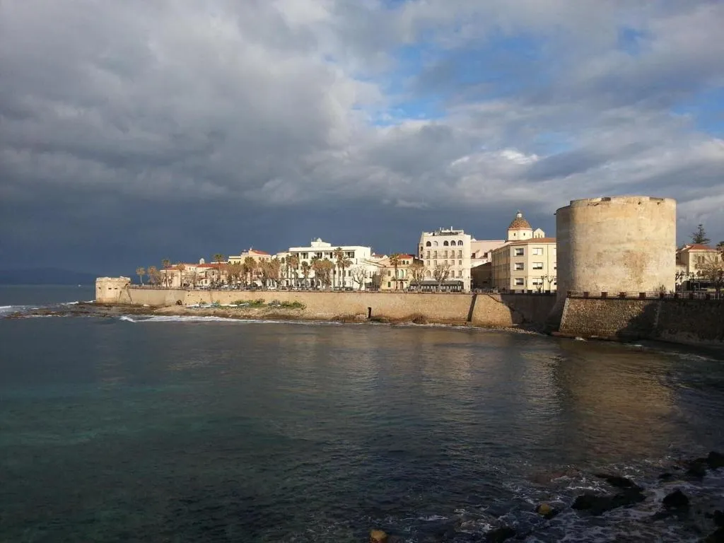 General view, Mistral, Alghero