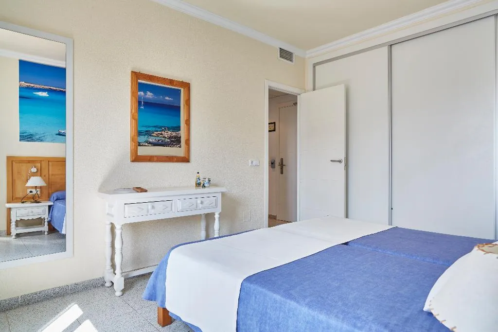 APARTMENT POOL VIEW Room, Invisa Aparthotel Casa Luis, Ibiza