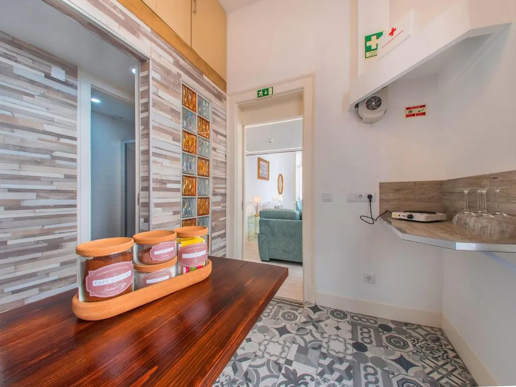 Room, Casinha Dos Sapateiros, Lisbon