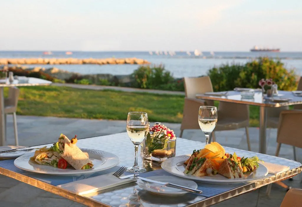 Restaurant, Crowne Plaza Limassol, Cyprus