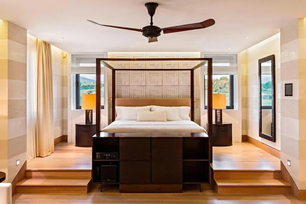 Room, The Romanos, A Luxury Collection Resort, Kalamata