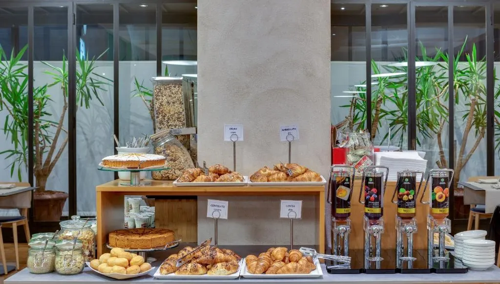 Restaurant, Hotel Raffaello, Milan