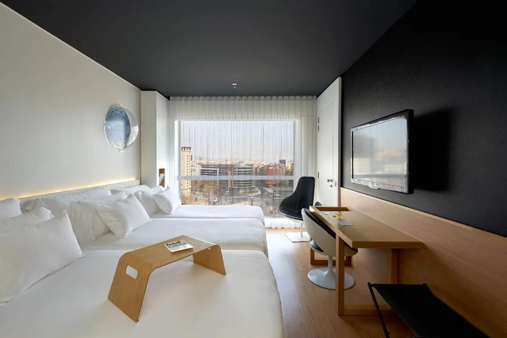 Double or Twin DELUXE Room, Barcelo Sants, Barcelona