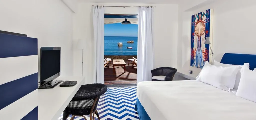 Room, Capo La Gala Hotel & Wellness, Naples