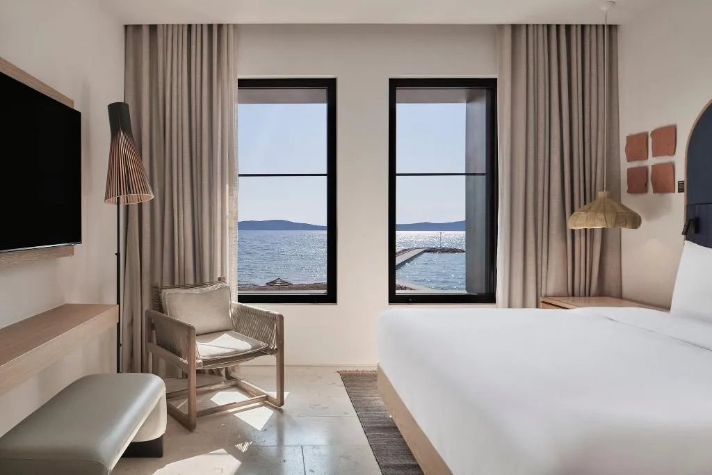 SUITE TWO BEDROOMS WITH PRIVATE POOL Room, W Costa Navarino- Adults Only, Kalamata