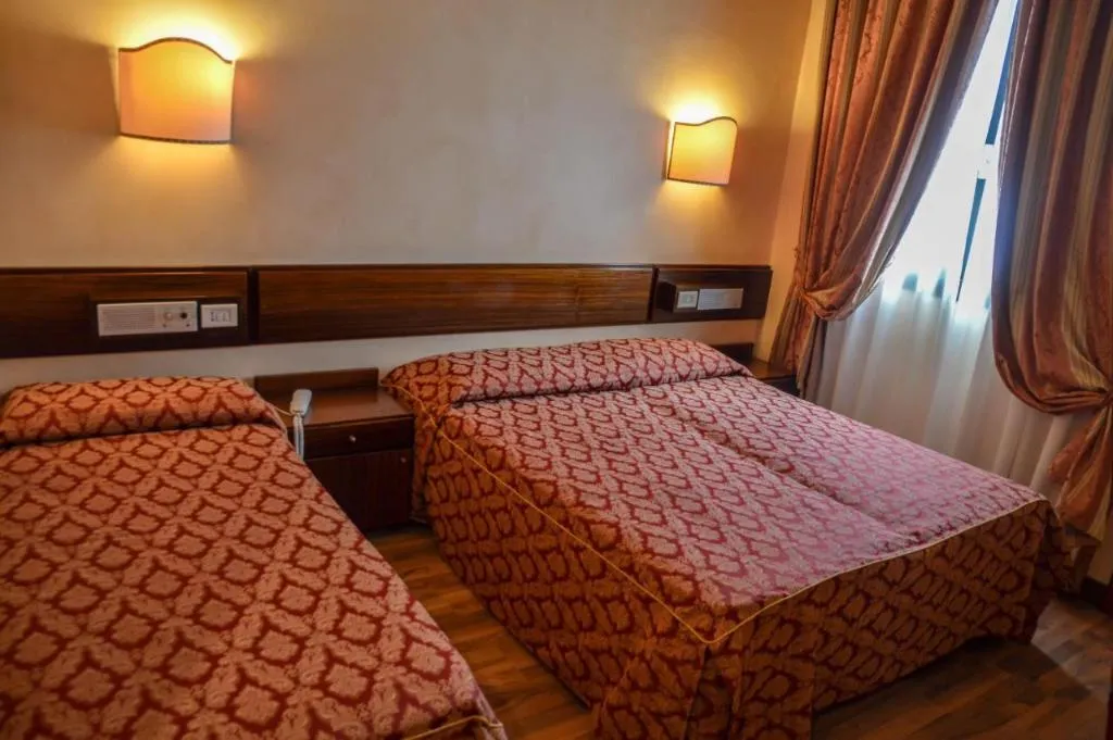 TRIPLE STANDARD Room, Le Boulevard, Venice