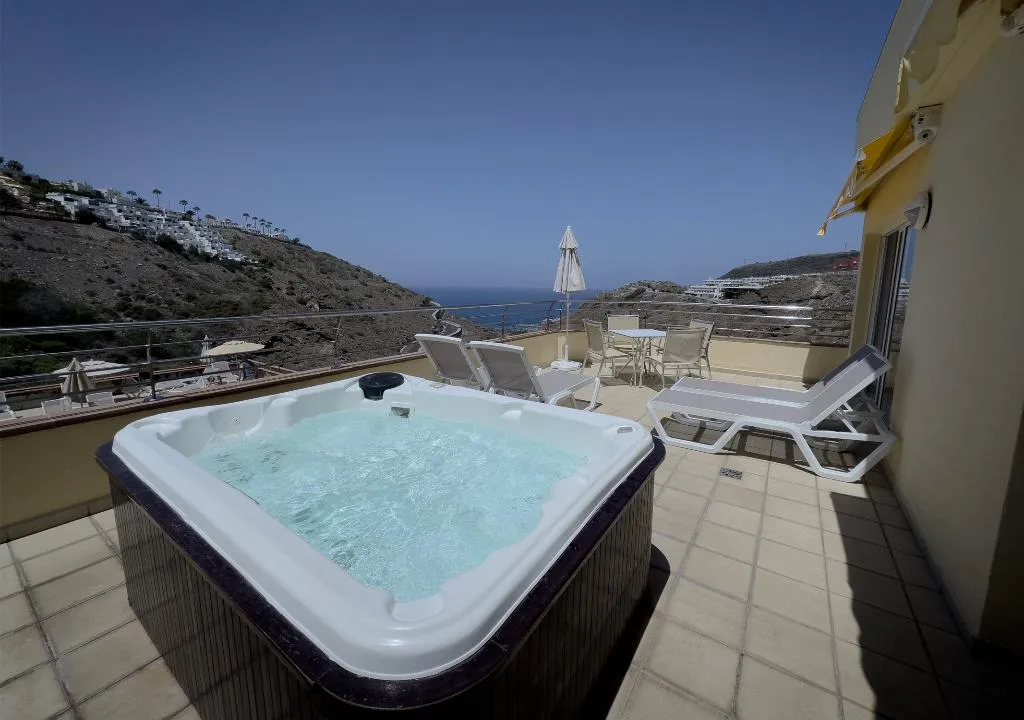 APARTMENT DELUXE TWO BEDROOM Room, Holiday Club Sol Amadores, Gran Canaria