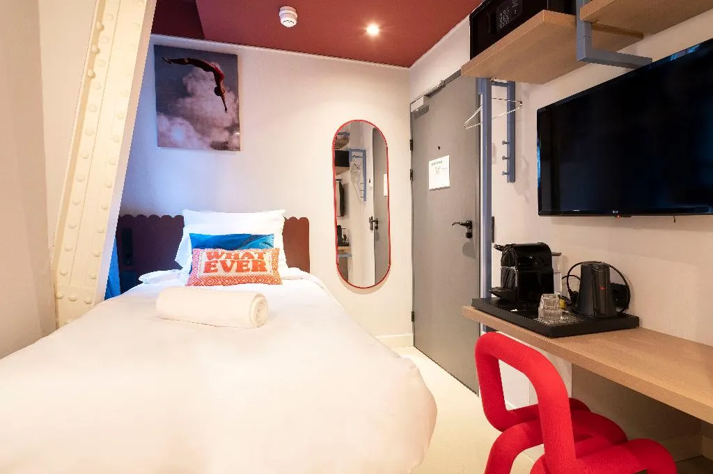 SINGLE DELUXE Room, City Hotel Rembrandt Square, Amsterdam