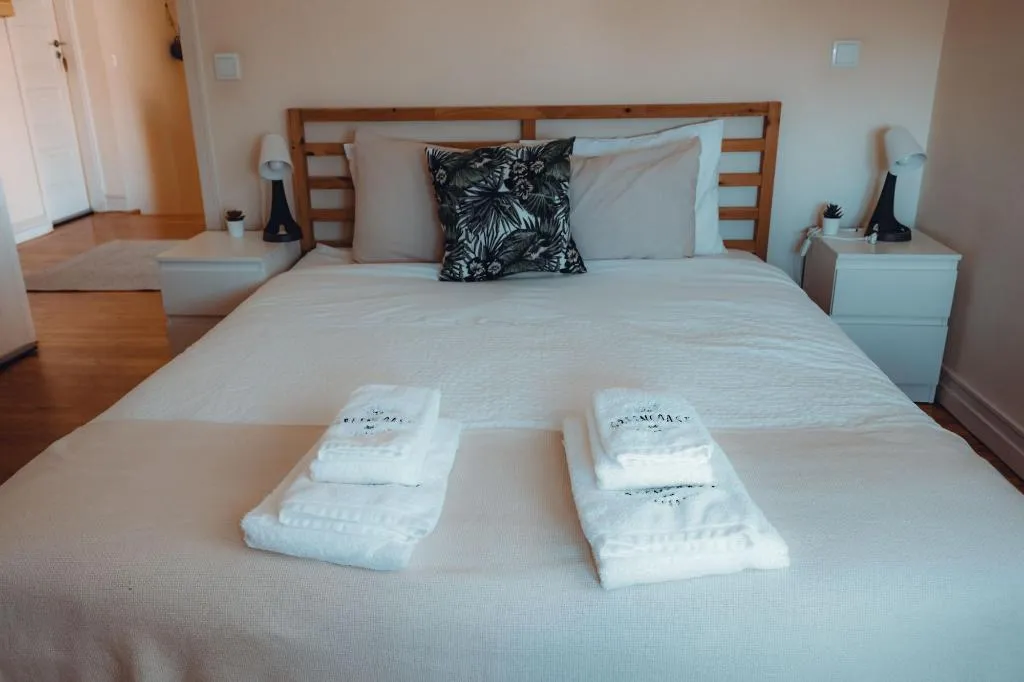 Room, The Beach Corner Guesthouse, Porto