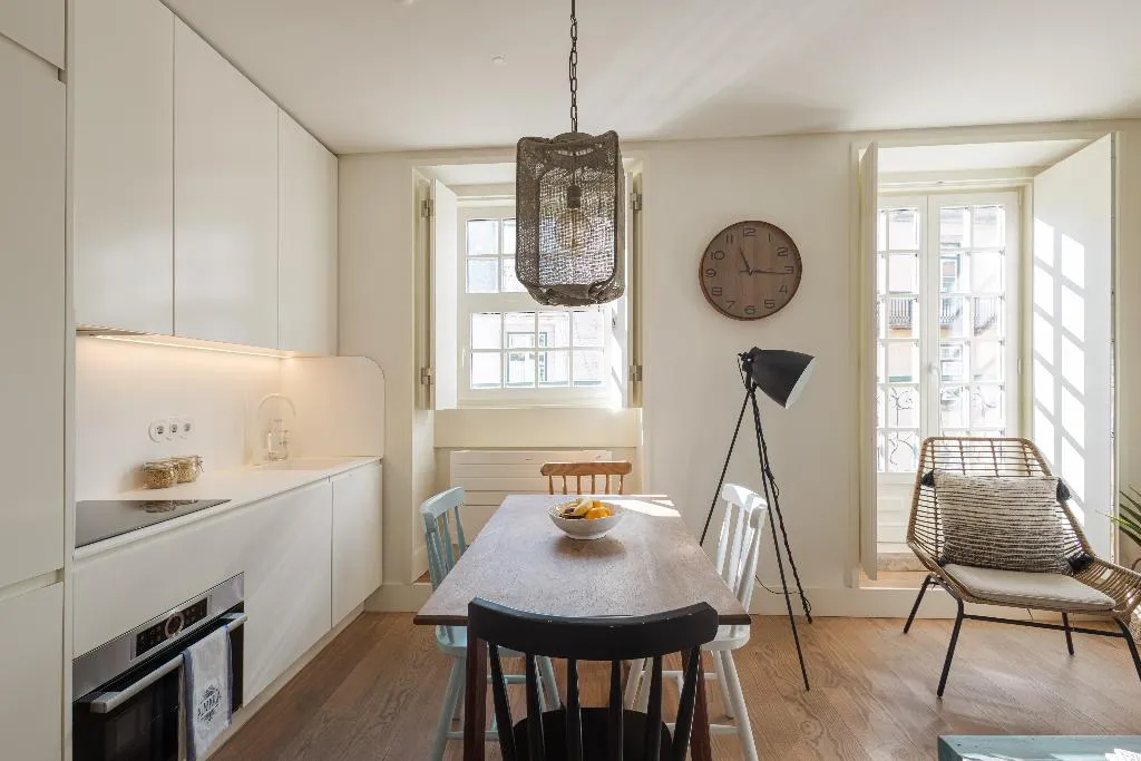 APARTMENT SUPERIOR ONE BEDROOM Room, Almaria - Edificio Officina Real, Lisbon