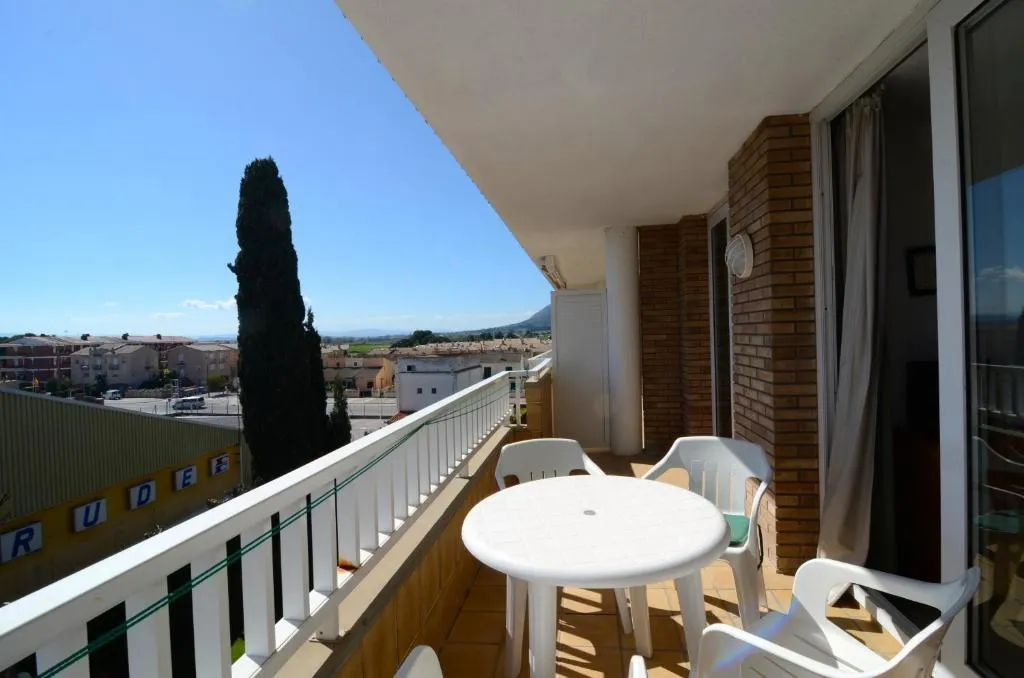 APARTMENT CAPACITY 4 ONE BEDROOM Room, Del Sol 2D Apartamentos, Costa Brava