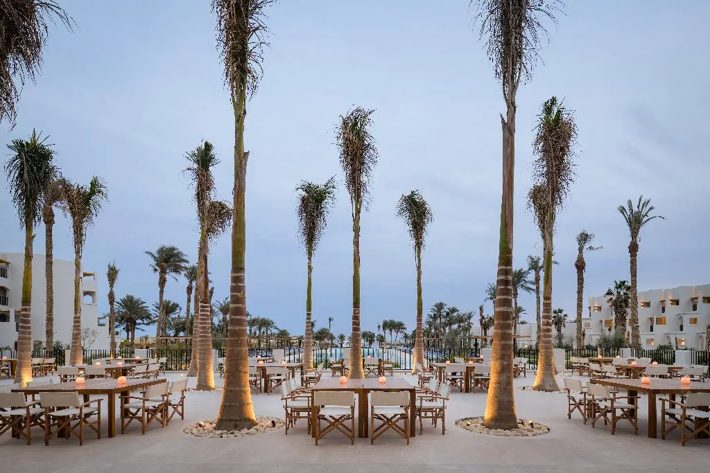 Restaurant, Serry Beach Resort, Red Sea Riviera