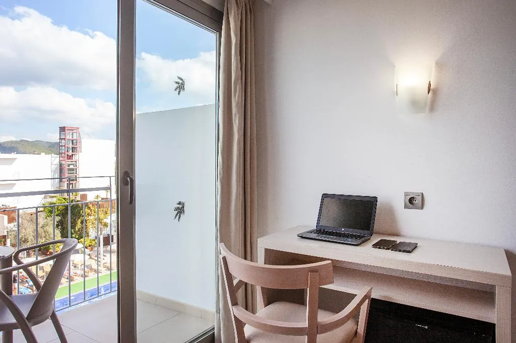 DOUBLE STANDARD Room, Hotel Puchet Ibiza, Ibiza