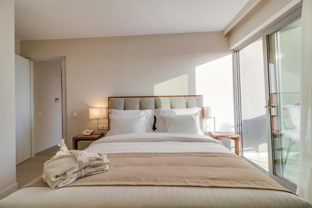 SUITE EXECUTIVE SEA VIEW Room, Palace Hotel Athens Riviera, Athens