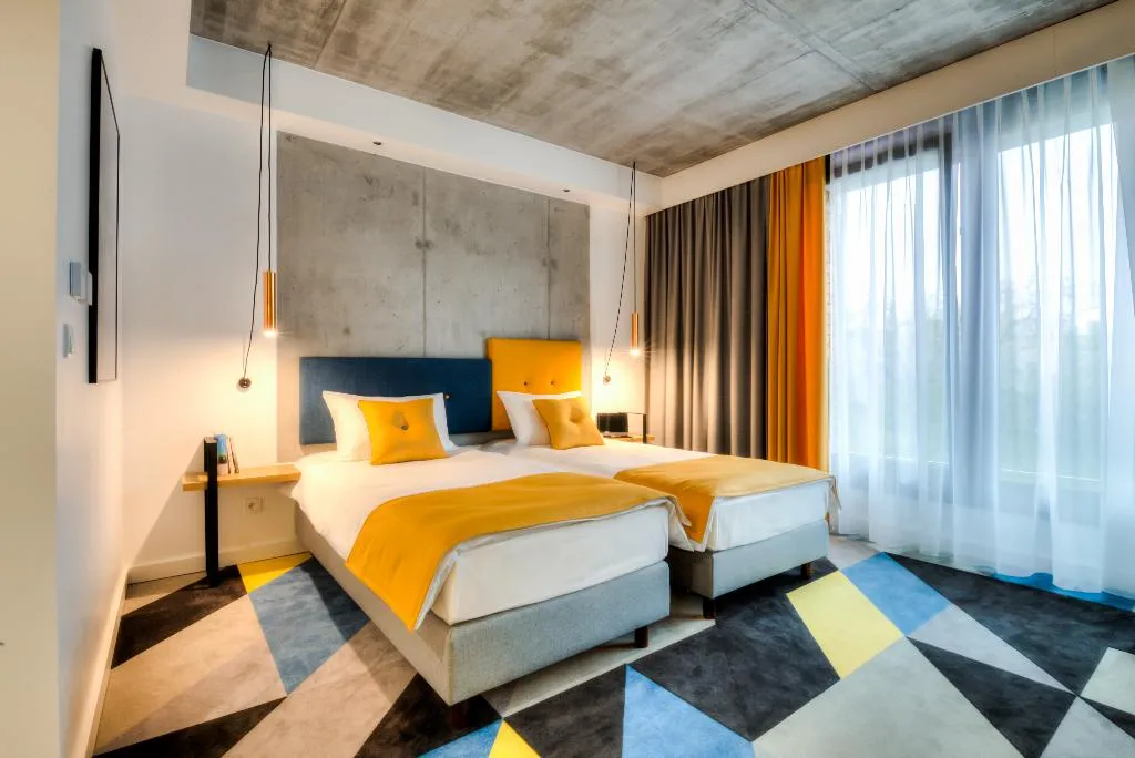 TWIN DELUXE Room, Lwowska1, Krakow