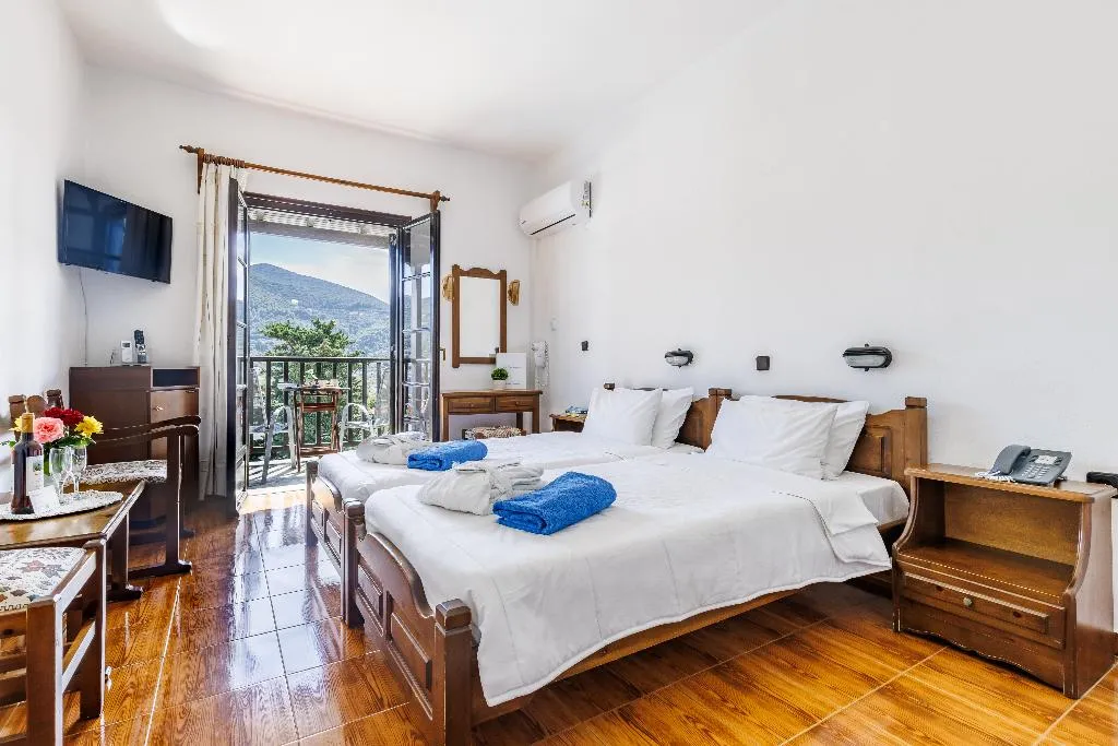 Double or Twin STANDARD Room, Hotel Dionyssos, Skiathos