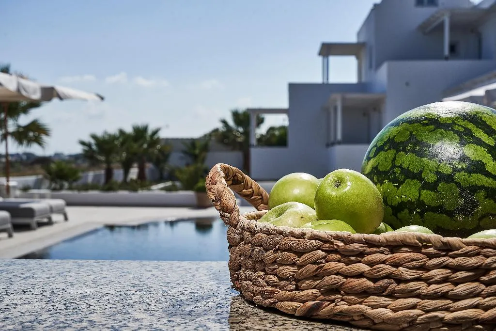 Pool, Petri Suites, Santorini