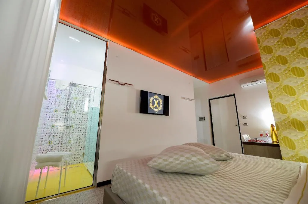Room, X Hotel, Naples