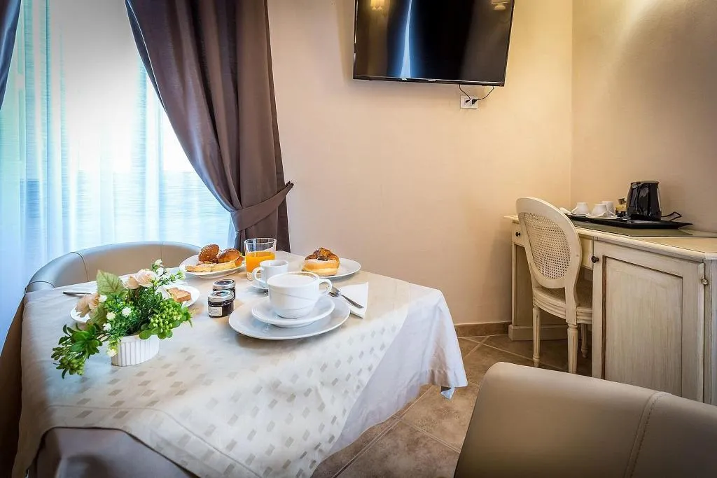 Room, Sognando Firenze, Florence