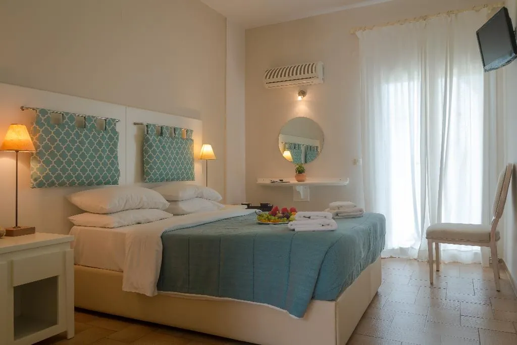 Double or Twin STANDARD Room, Coral Beach, Corfu