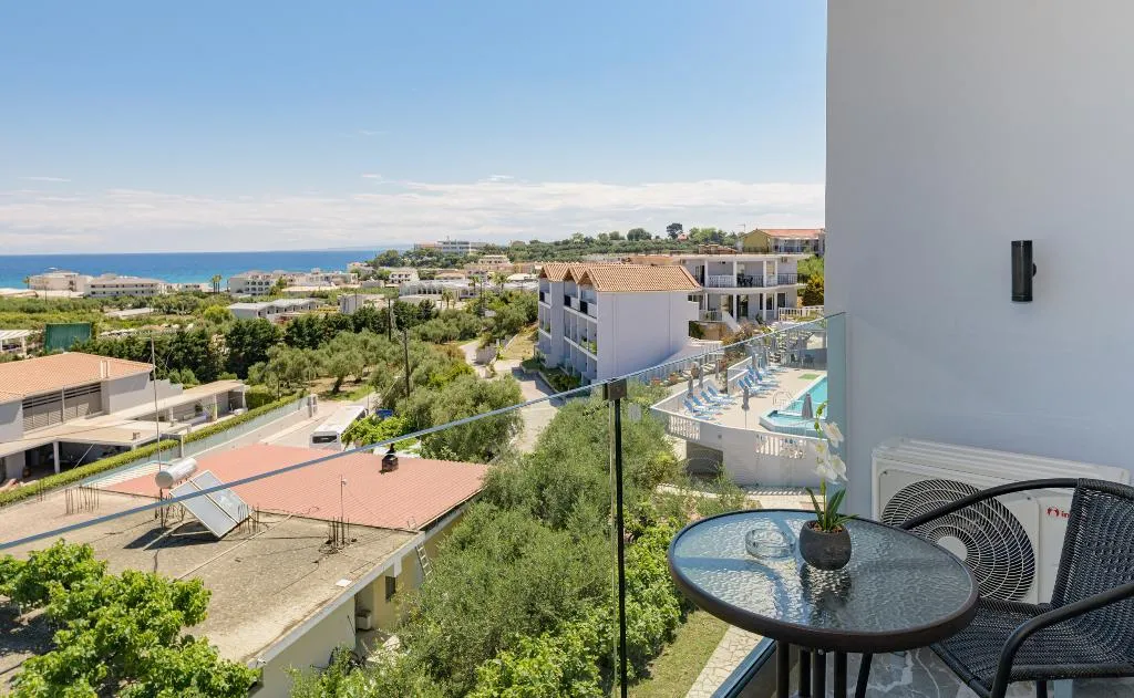 DOUBLE WITH BALCONY Room, Christina Apartments, Zante