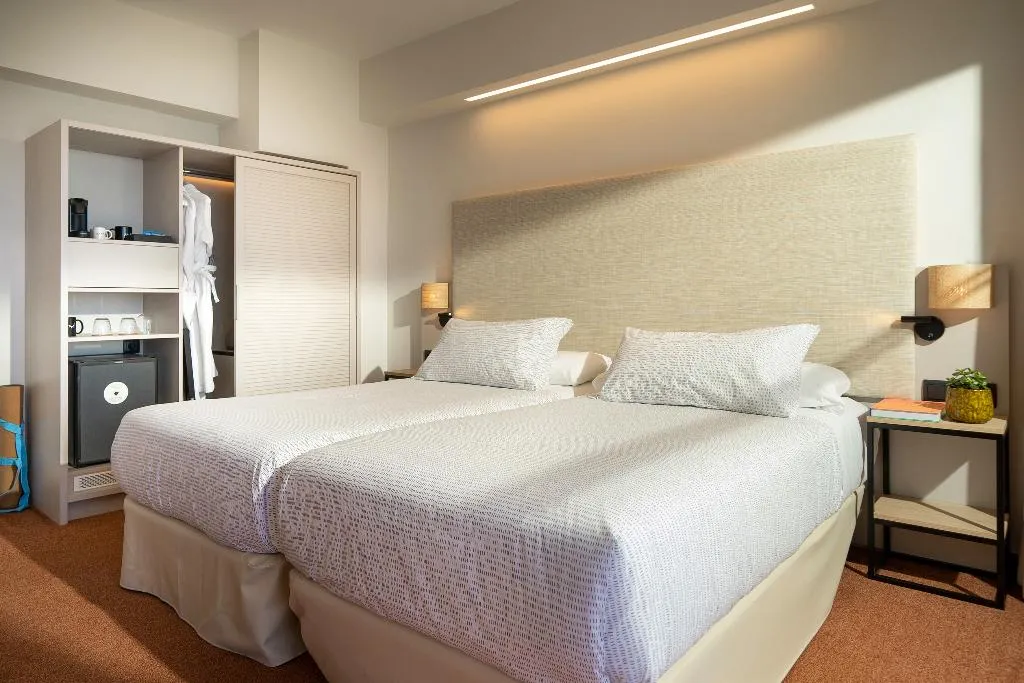 DOUBLE PREMIUM SEA VIEW Room, INNSiDE Costablanca, Costa Blanca