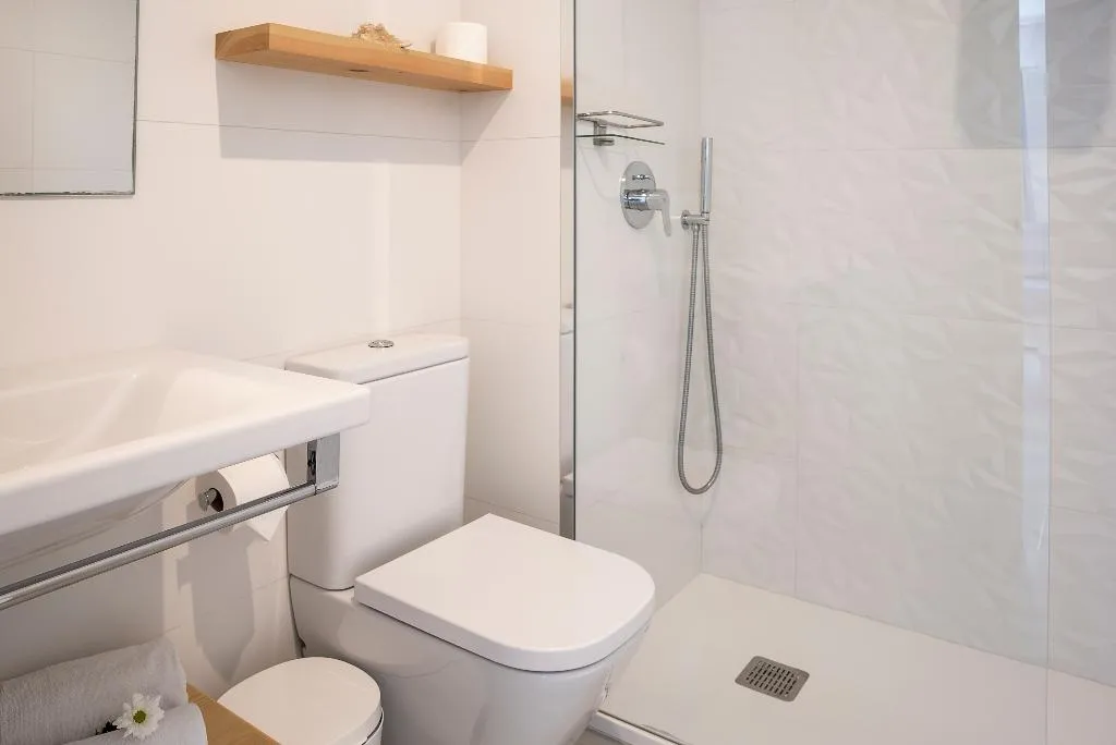 APARTMENT ONE BEDROOM WITH AIR CONDITIONING Room, Las Brisas I & II, Menorca