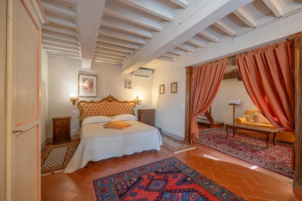 SUITE DELUXE TWO DOUBLE BEDS Room, San Michele, Perugia