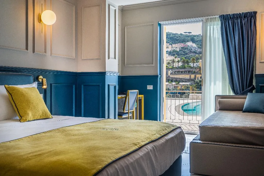 DOUBLE EXECUTIVE Room, Mary Hotel, Naples