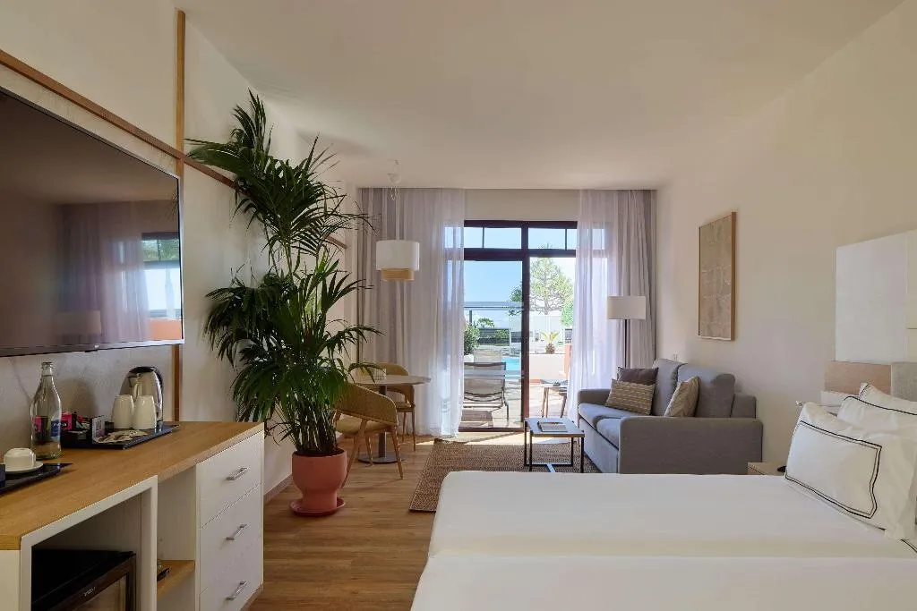 JUNIOR SUITE STANDARD Room, Melia Jardines del Teide, Tenerife