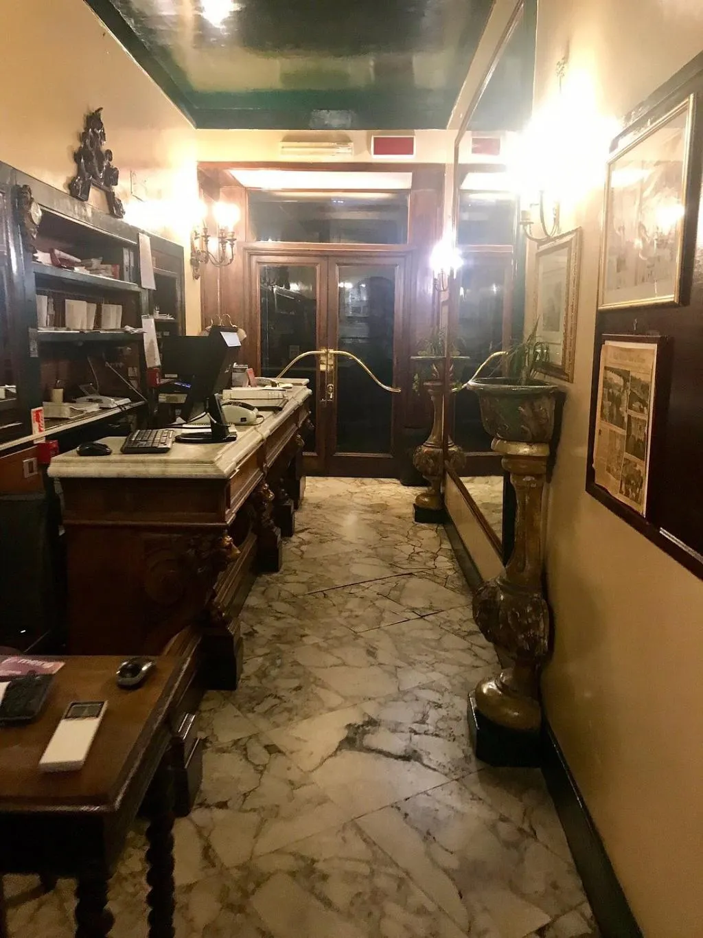 Lobby, Hotel Fontana, Rome