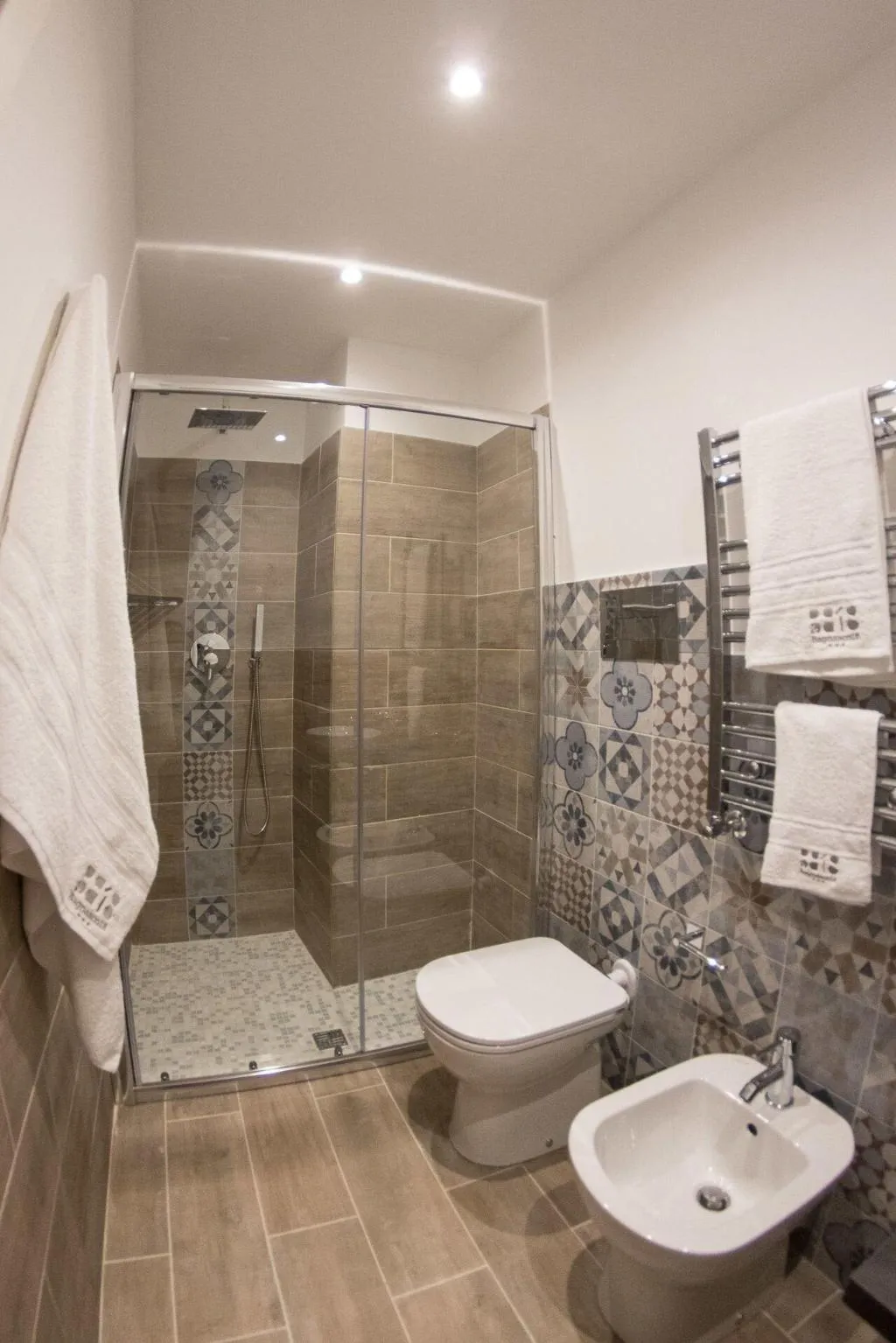 Room, Bagnasco 18, Palermo