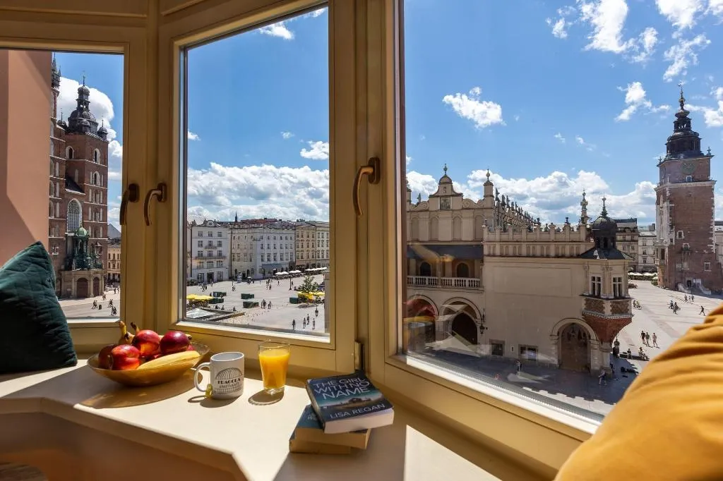 Room, Feniks Fragola Apartments, Krakow