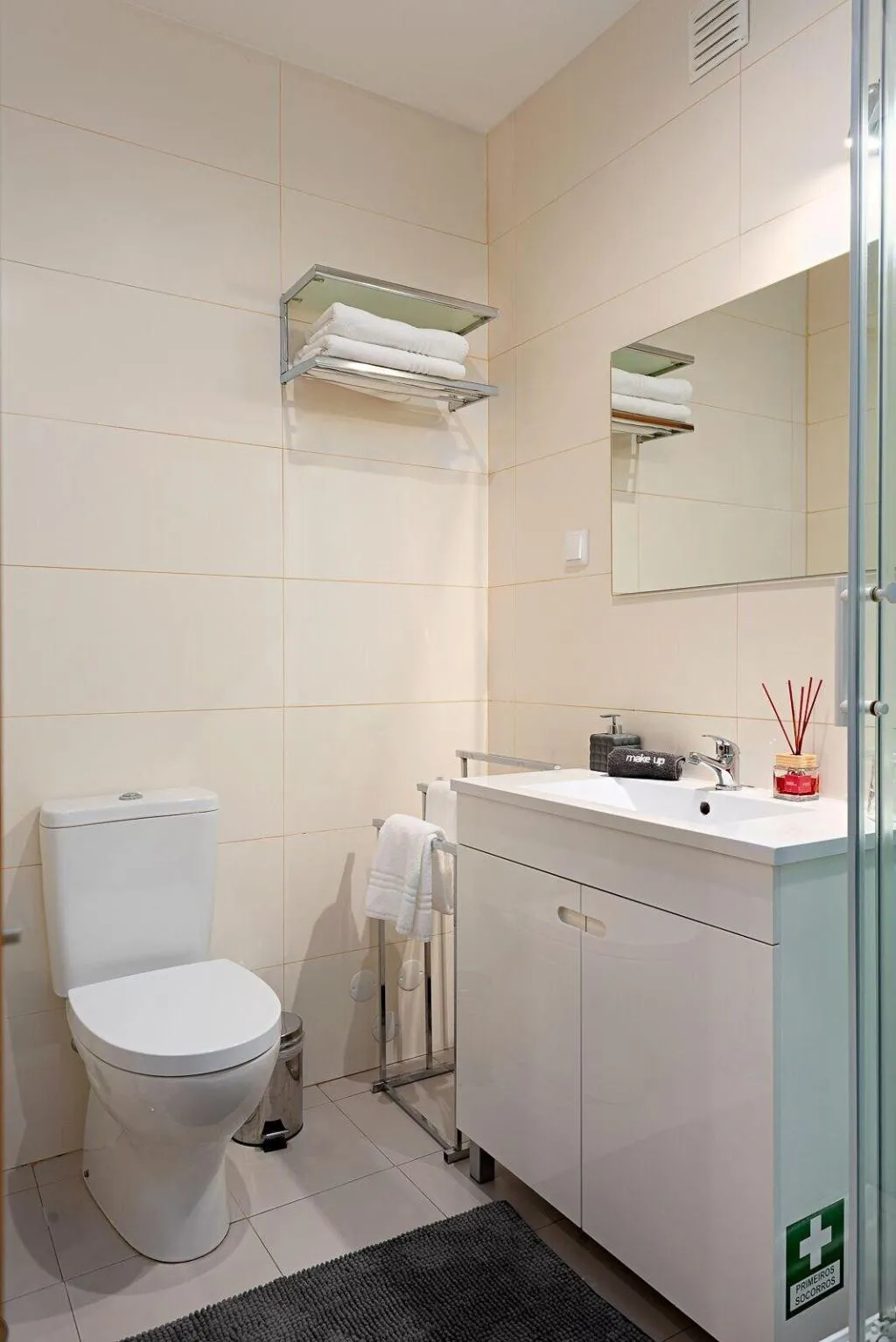 Room, Oporto Stories Apartments - Santa Catarina, 219, Porto