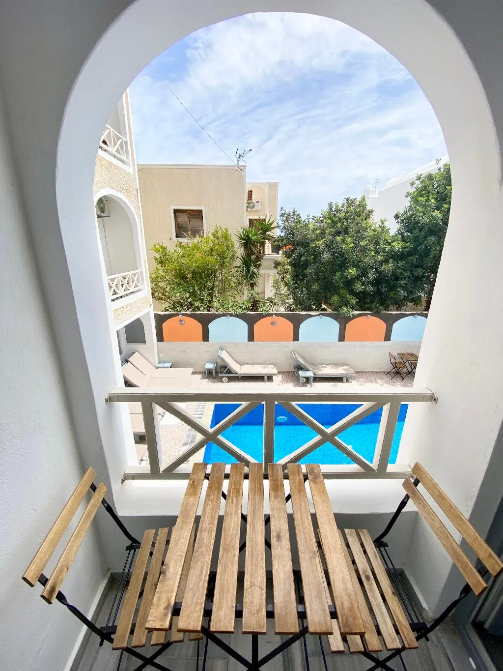 STUDIO DELUXE TWO BEDS Room, Anny Studios Perissa Beach, Santorini